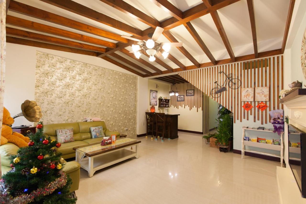 Happiness Homestay Хуалянь Экстерьер фото